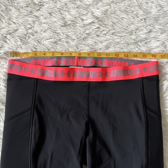 UNDER ARMOUR Women’s Softball Sliding shorts in black/Pink size XL - Picture 5 of 9